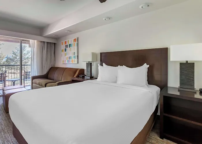 Hilton Vacation Club Summit Hotel